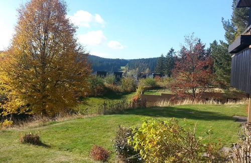 Schonach im Schwarzwald Apartment | Cozy apartment with a great view from the terrace over the countryside