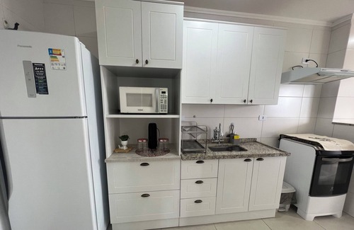 Vila Assuncao Apartment | Cozy apartment 200 meters from the beach with sea and hill views!!
