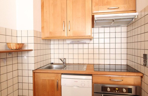 Val Cenis Apartment | Cozy apartment for 7 in Val Cenis Lanslebourg, 300m from slopes, balcony, and close to amenities
