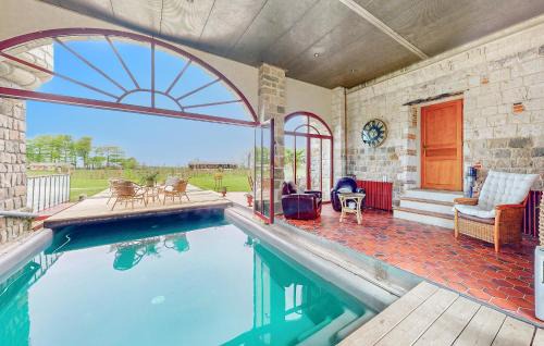 Criquetot-le-Mauconduit Apartment | Cozy Apartment In Criquetot-Le-Maucondui