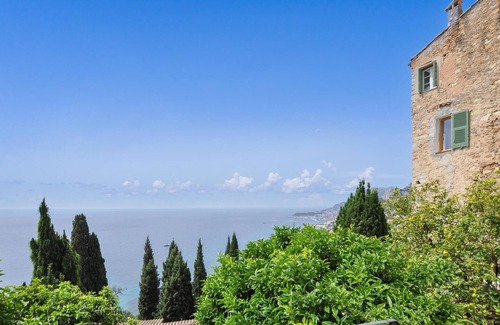 Old Town Apartment | Cozy apartment in Roquebrune-Cap-Martin