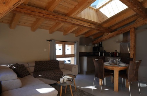Champagny-en-Vanoise Apartment | Cozy apartment 4/6 pers 3 rooms LA PLAGNE-CHAMPAGNY