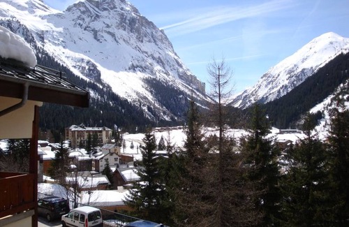 Pralognan-la-Vanoise Apartment | Cozy Apartment with Large South-Facing Balcony, Central Location, Sleeps 6