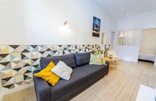 Saint-Charles Apartment | Cozy Apartement - Near train Station - Les Frères de la Loc'