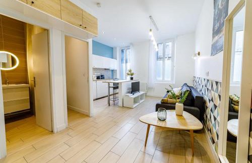 Saint-Charles Apartment | Cozy Apartement - Near train Station - Les Frères de la Loc'