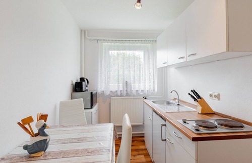 Kroepelin Apartment | Cozy Apartment in Kröpelin with Garden