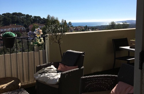 Villeneuve-Loubet Condo | Cozy apartment in secure domain