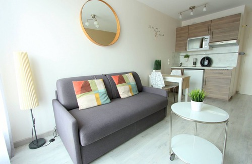 Serris Apartment | Cozy apartment 2pax Val d'Europe, Disneyland 10mn (SCANDI5)