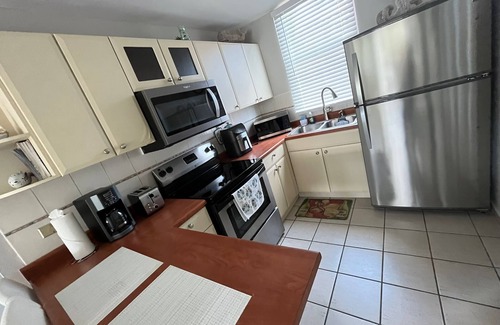 Machos Apartment | Cozy apartment at Costa Brava in Ceiba, PR, close to Vieques-Culebra ferry!