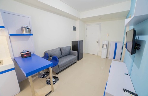 Hegarmanah Apartment | Cozy Apartment at Parahyangan Residence with Direct Access to Swimming Pool