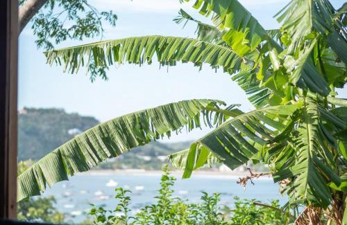 Paradise Bay Apartment | Cozy Apartment, Bayview, 3 blocks to beach/center