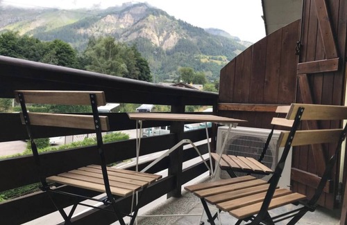 Courmayeur Apartment | Cozy Apartment close to the ski slopes