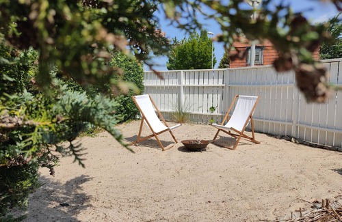 Kopingebro House | Cozy Apartment;close to beach, nature, train, grocerystore, nature reserve, Ystad