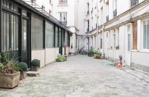 Quartier Saint-Ambroise Apartment | Cozy apartment for 2 in the 11th