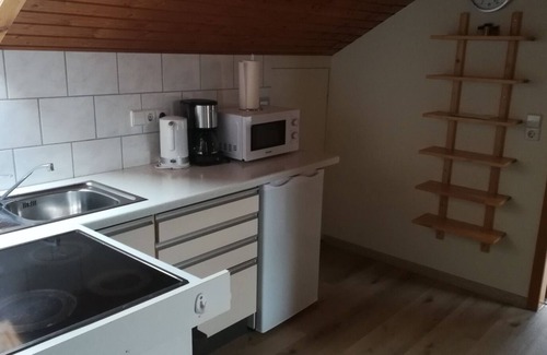 Holzmaden Apartment | Cozy apartment for up to 3 people