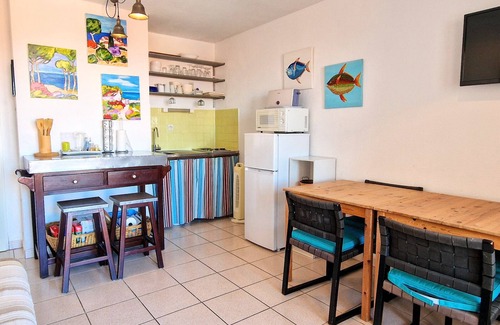 Banyuls-sur-Mer Apartment | Cozy Apartment in Banyuls, Terrace, Sleeps 4, Wi-Fi, Parking