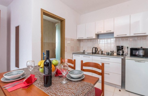 Biograd na Moru Apartment | Cozy apartment in Biograd na moru
