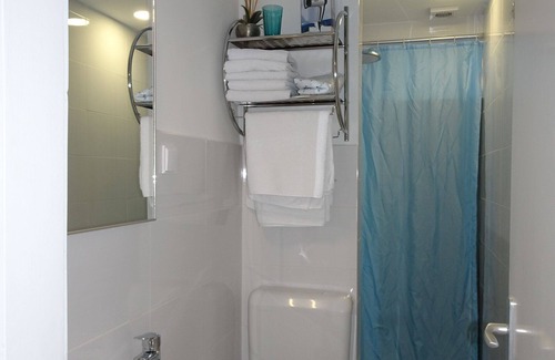 Zagreb Apartment | Cozy apartment in a quiet family neighborhood in Zagreb, near Maksimir Park.