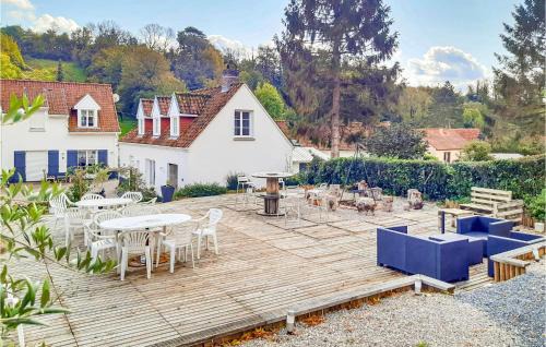 Alette Apartment | Cozy Apartment In Alette With Wifi
