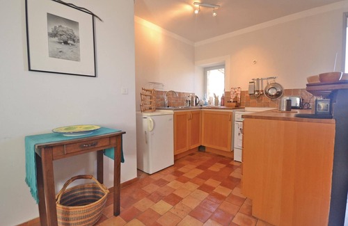 Bonnieux Apartment | Cozy apartment in Bonnieux with kitchen