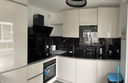 Cergy Apartment | Cozy Apartment in Cergy à Proximité de Paris !