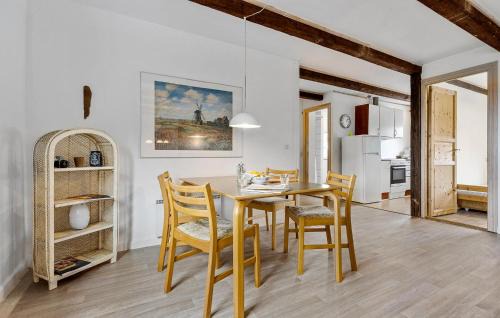 Bøjden Apartment | Cozy Apartment In Faaborg With Wifi