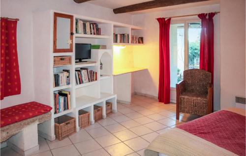 Villes-sur-Auzon Apartment | Cozy Apartment In Villes Sur Auzon