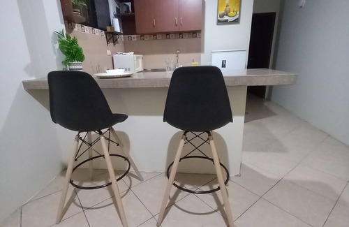 Garzota Apartment | COZY APARTMENT IN FRONT THE AIRPORT 5minDriving 10minWalking