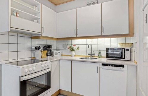 Gudhjem Apartment | Cozy apartment in Gudhjem with WiFi