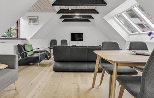 Gudhjem Apartment | Cozy Apartment In Gudhjem With Kitchen