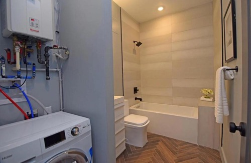 Over-the-Rhine Apartment | Cozy Apartment in Historic OTR