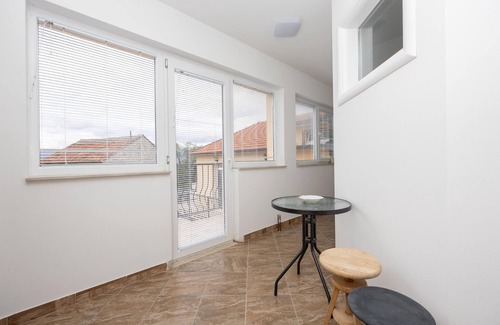 Imotski Apartment | Cozy apartment in Donji Vinjani