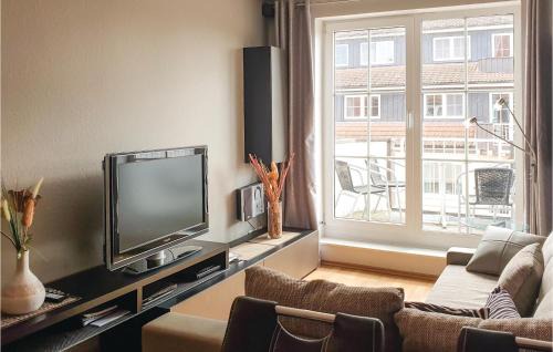 Gollwitz Apartment | Cozy Apartment In Insel Poelgollwitz