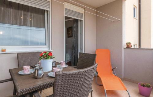 Liznjan Apartment | Cozy Apartment In Liznjan With Wifi