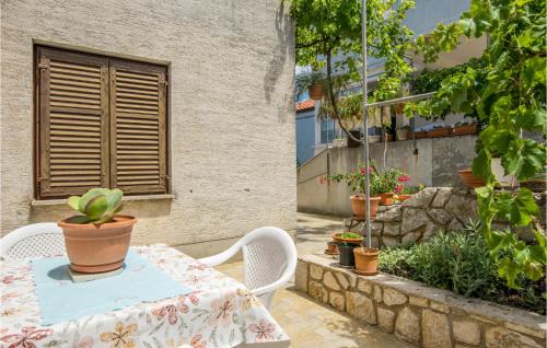 Cove Murtar Apartment | Cozy Apartment In Mali Losinj