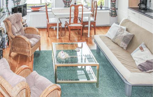 Molkwerum Apartment | Cozy Apartment In Molkwerum With Wifi