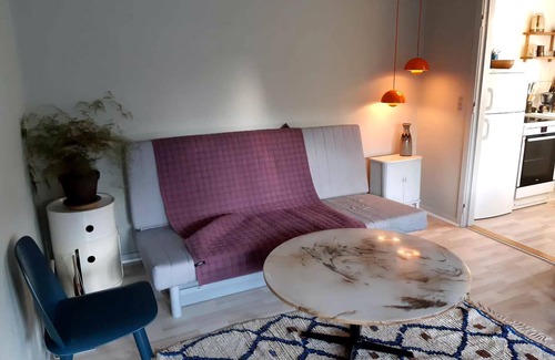Svaneke Apartment | Cozy apartment in old farm