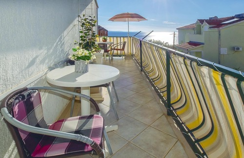 Omis Apartment | Cozy apartment in Omis with WiFi