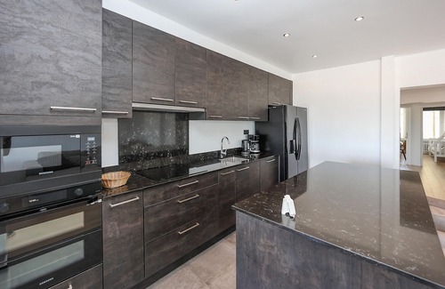 Ostend City Centre Apartment | Cozy apartment in Oostende with kitchen