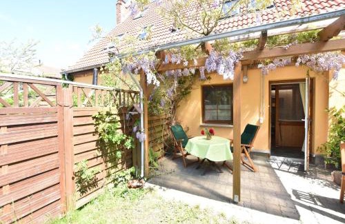 Rerik Apartment | Cozy Apartment in Rerik with Sea Near