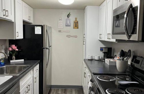 Monroeville Apartment | Cozy apartment in superb Monroeville with fitness room, WiFi, AC