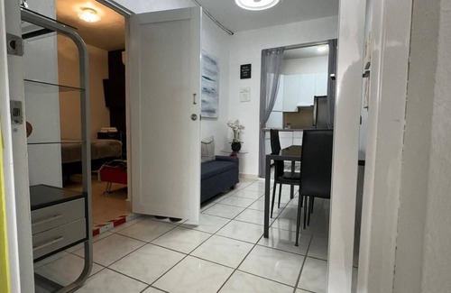 Colinas de Miramar Apartment | Cozy Apartment in San Juan with light 24/7