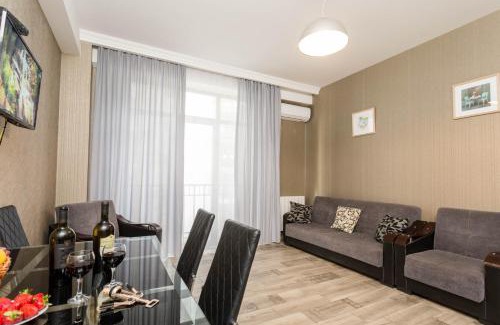 Tbilisi City Centre Apartment | Cozy Apartment In The City Center