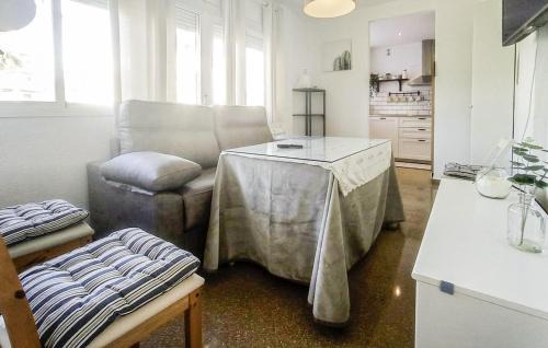 Los Llanos Apartment | Cozy Apartment In Torrox With Wifi