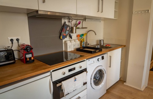 Monplaisir Apartment | Cozy Apartment - Le Monplaisir