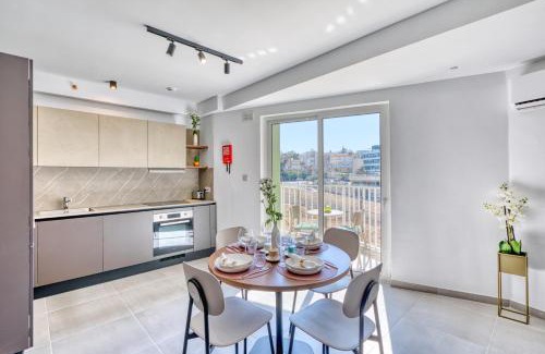 Mgarr Apartment | Cozy Apartment Heart of St Julians Sleeps 5
