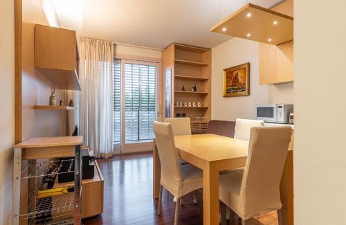 Dergano Apartment | Cozy Apartment - Parking - Pool - Sauna - Gym -SPA