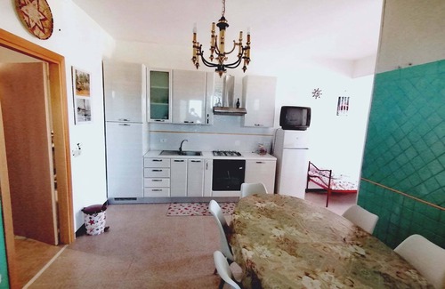 Defensola Villa | Cozy apartment sleeps 12 in Villa Daniel in Vieste Gargano Puglia