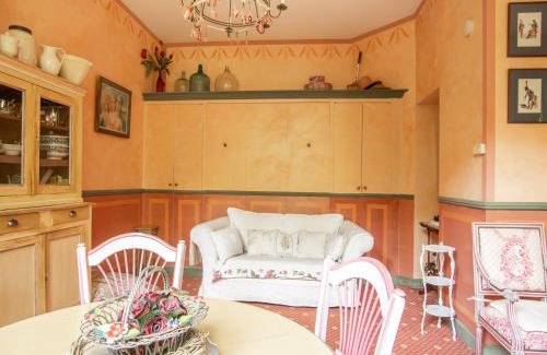 Montbrun-les-Bains Apartment | Cozy Apartment with Swimming Pool, Terrace, Garden, Parking