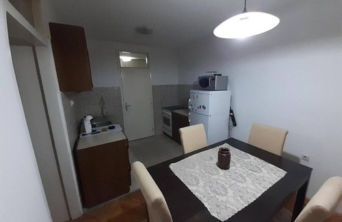 Leskovac Apartment | Cozy apartment with beautiful view on Radan mountain